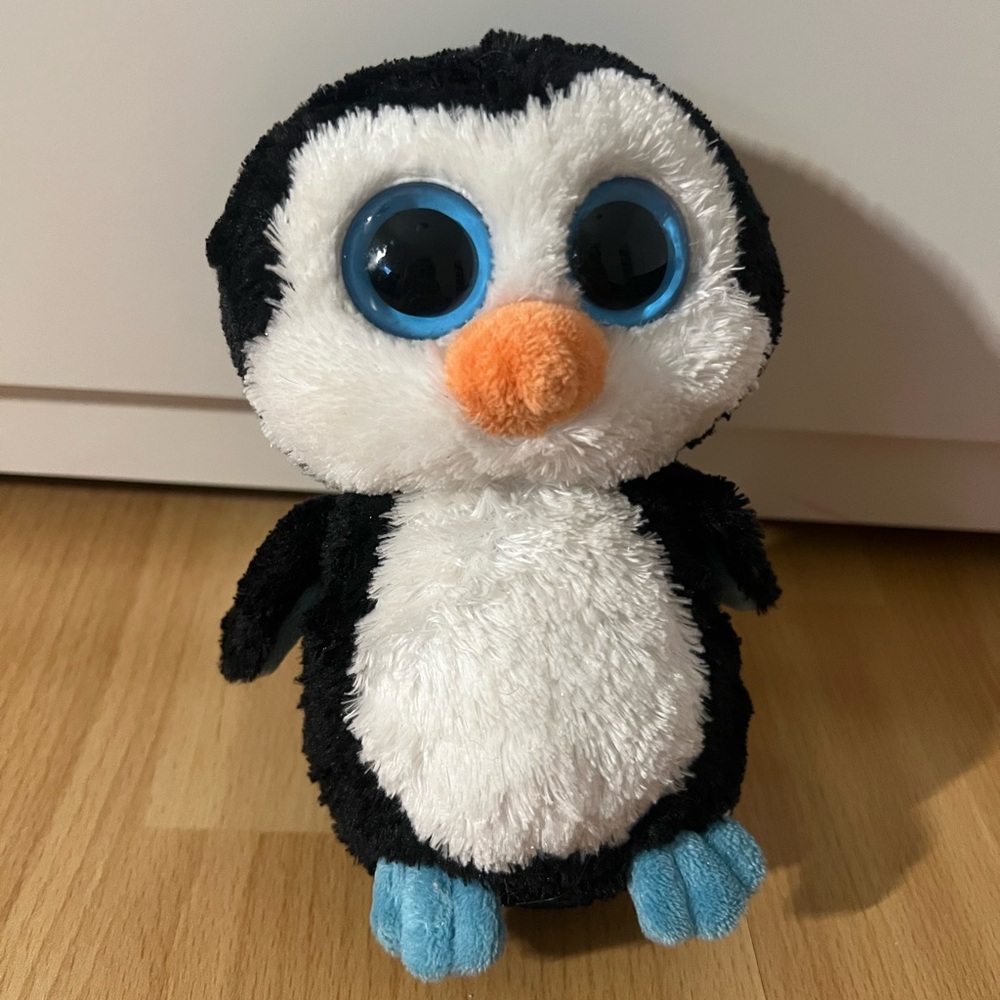 Ty Beanie Boo “Waddles” Penguin Plush 6” – Glitter Eyes Stuffed Animal